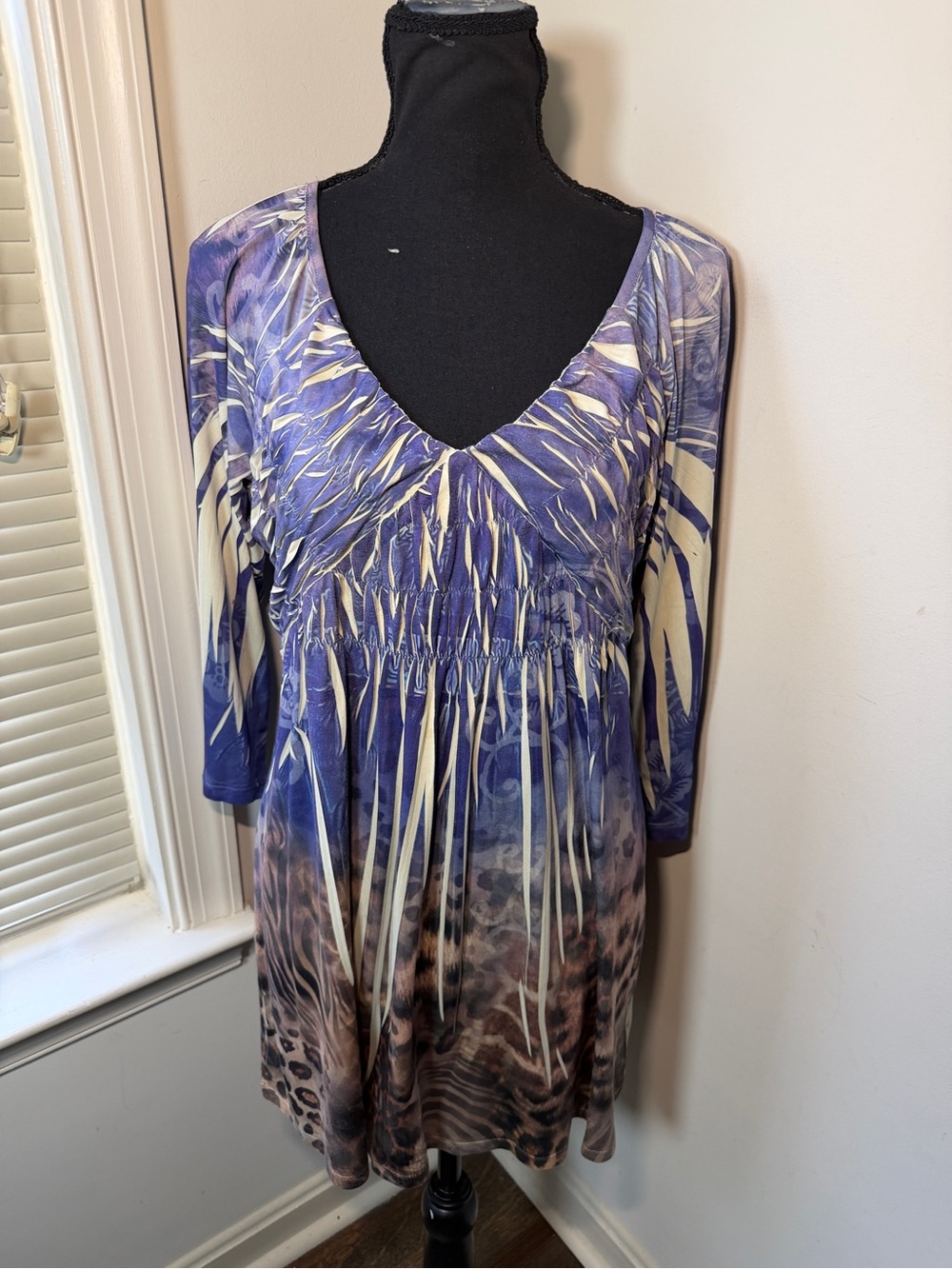 Unity World Wear Purple Tropical Animal Print Empire Waist Tunic Top Women’s L